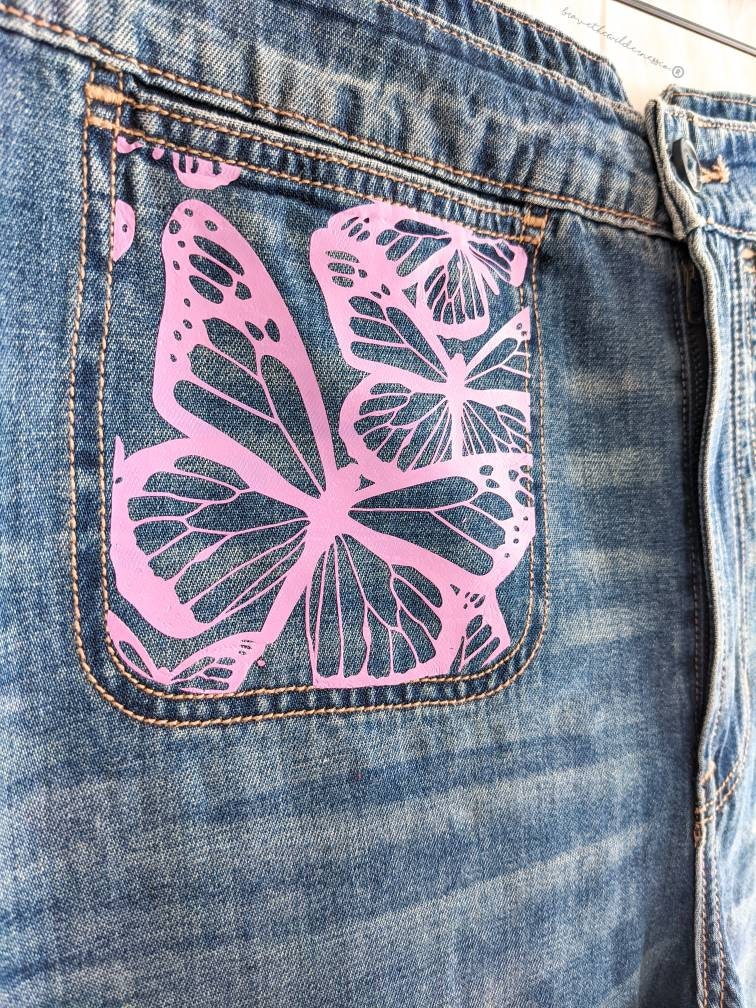 Lilac Butterfly- Levi Jeans with Butterflies Pockets