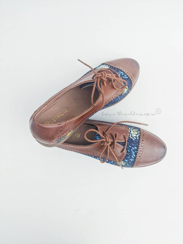 Starry Night - Women's Oxford Shoes