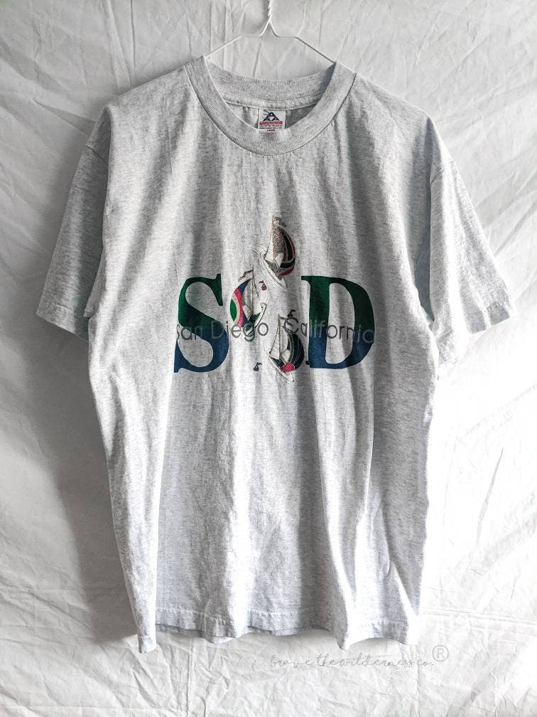 San Diego California - Vintage Travel Tee Shirt