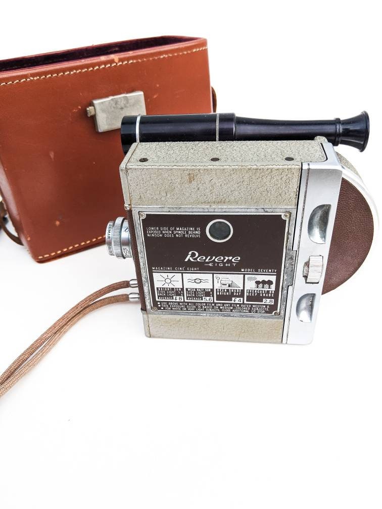 1957 Revere Eight - Vintage 1940s Video Camera With Leather Case