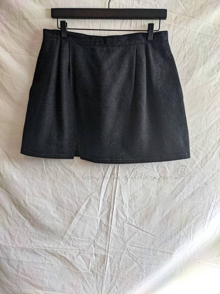 Upcyled - Wool Pleated Mini Skirt Dark Grey Fall Fashion