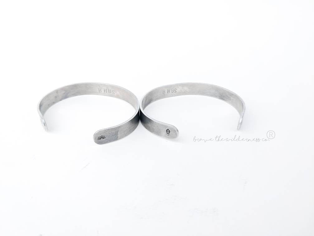 Best Hiking Buddies BHBs - Set Stamped Metal Aluminum Bracelets Travel Hiking Couple